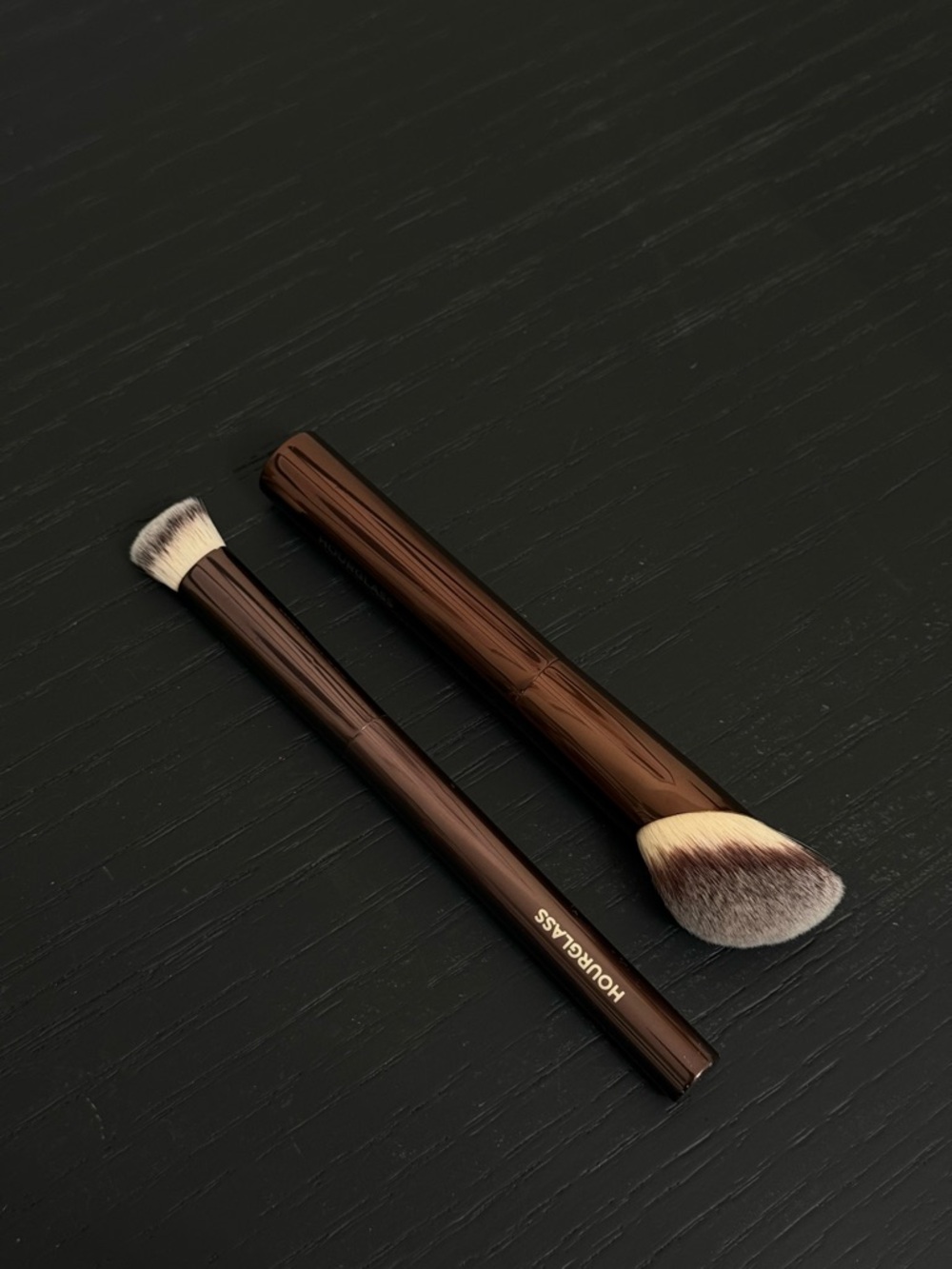 Foundation and concealer brush set